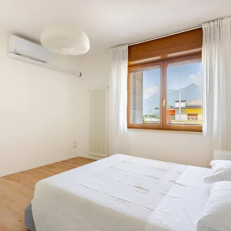 Dolomiti Experience, Hike, Bike&relax Apartament Feltre